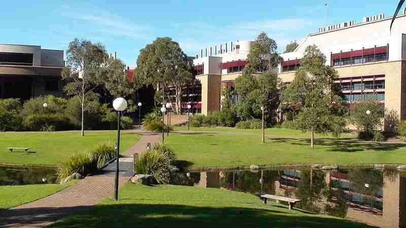 Universities and colleges in Australia